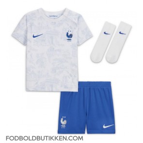 Frankrig Olivier Giroud #9 Udebanetrøje Børn VM 2022 Kortærmet (+ Korte bukser)